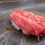 寿司割烹 魚紋 - 中落ち。