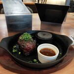 極味や - 外側だけ炭焼きにする