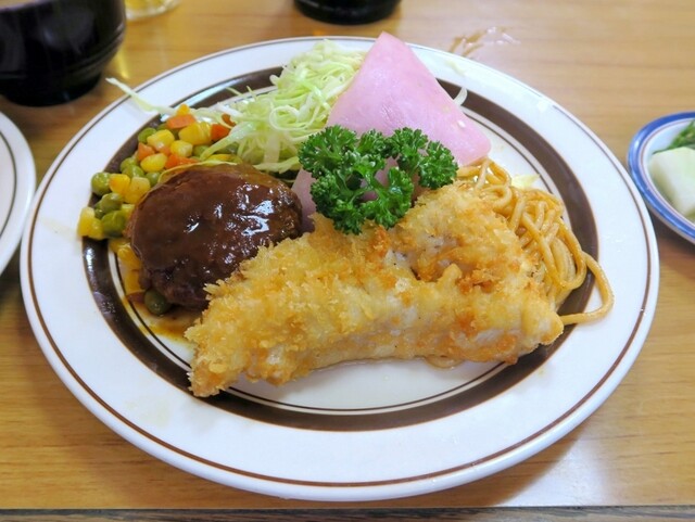ミツワグリル 日ノ出町 洋食 食べログ ミツワグリル 日ノ出町 洋食 食べログ
