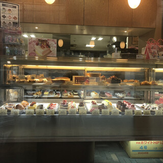 ラ ドルチェリア ディ アドリアーノ_2