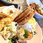 カフェピアニッシモ - なんちゃってがセンターに鎮座