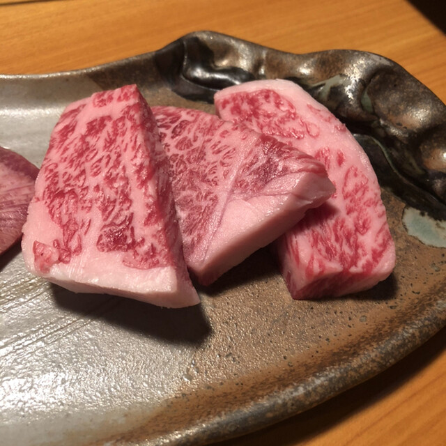 焼肉 一升びん 鈴鹿店 イッショウビン 平田町 焼肉 食べログ