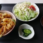 甘味&軽食喫茶 Sola - ホタテとエビのかき揚げ丼 セット 600円