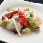 Maison De Yulong - 鮑と季節野菜の岩塩炒め
