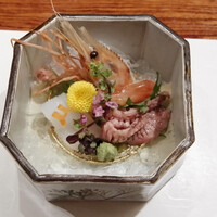 銀座治作 - ボタンエビ、ケンサキイカ、本マグロ頬肉炙り