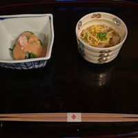 国登録文化財 二木屋 - 箸付　春野菜ピーナッツ掛　菜の花 うるい 長芹 花びら百合根＋凌ぎ　浅蜊ちらし寿司