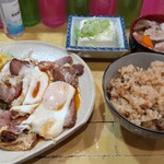 和ちろる - チャーシューエッグ定食