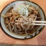 山あげ そば - 麺リフトしてみました