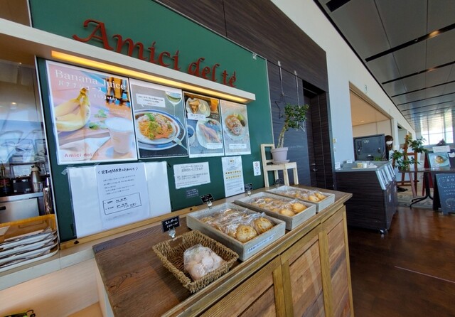 アミーチデルテ 羽田空港第２ターミナル 東京モノレール カフェ 食べログ