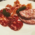 パリのワイン食堂 - 