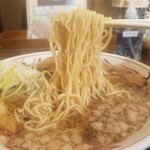 尾道ラーメン 壱番館 - コシのある❗平打ち麺❗　炙りチャーシュー麺　980円