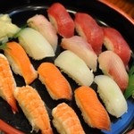 旬彩遊膳　かねきや - 寿司