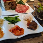 焼肉 べこ亭 - 