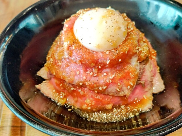 ローストビーフ丼 やまと イオンモール高崎フードコート 群馬総社 丼もの その他 食べログ