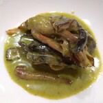 フレンチ レストラン ヨシヤ - ■鮑と木ノ子  ～エスカルゴ風ソース～