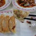 餃子の王将 - ニンニクと野菜の風味が好き