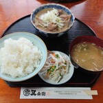 又兵衛 - もつ煮定食(500円)