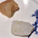 馳走 啐啄一十  - 山口_岩国のコウイカ(5日熟成)
      来島の鯛(5日熟成)