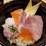 Sushi Sake Sakana Sugitama - 舟盛り丼