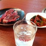 紅梅園 - H.24.09.09.昼 上ハラミ1,300円+やみつき胡瓜250円