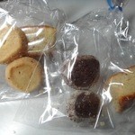 キアーロ・ディ・ルナ - お土産のクッキー