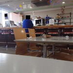 みと文化交流プラザ 喫茶 - カウンター席（10席）は常連専用です