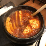 慶安亭 - 豆腐の辛煮500円。お代わり〜！