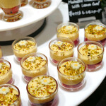 ザ・テラス - 苺のマリネとレモンカード＠酸味あるレモンカードがまったりたっぷり