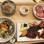 ＨＩＮＯＫＡＮＡＤＥ - Aランチ　ビビンバ中