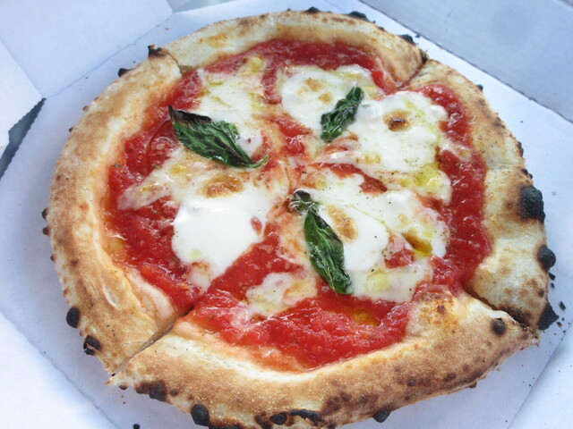 ピッツァ ンダーノ 秋田 ピザ 食べログ