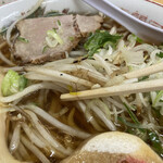 味の五十番 - 炒めモヤシはシャキシャキ