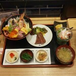 牛たん炭焼 利久 - 