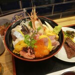 牛たん炭焼 利久 - 