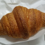 セテュヌ ボンニデー - 帰宅後、トースターで１４０℃で２分加熱し、サクサクの表面