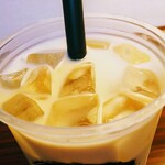 雲茶 - タピオカミルクティー550円