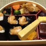 ラ・ディッシュ - 天むす弁当：780円(2012年9月)