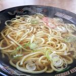 Ajihei - 具材は渦巻きかまぼこにネギのみ。まさに素ラーメン！