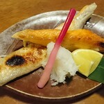 Zembe san - サーモンハラス塩焼き