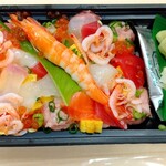 関山 - 春の海鮮ちらし 1,000円 ♪