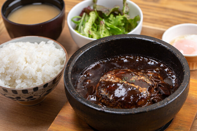 石焼鴨ハンバーグ専門店 Hamburg Stand 京都駅前七条店 京都 ハンバーグ 食べログ