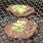 焼肉問屋　くに家 - 上ネギタン