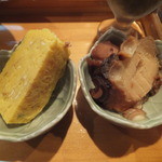 旬彩ダイニング 月兎 - 日替わり御膳の玉子焼きとタコの煮物