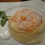 むさしの森珈琲 - フォレストスペシャルのリコッタパンケーキ