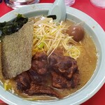 ラーメンショップ - 肉厚やわらか軟骨ネギチャーシュー麺　中盛り