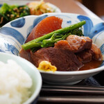お食事処 クミ - 豚の角煮