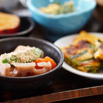 お食事処 クミ - 煮物、チヂミ