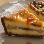 オカシヤ - ココナッツとバナナのタルト