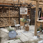 Aso うぶやま キュッフェ - 薪コーナー