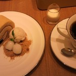 Koubefuugetsudoukafe - きなこロールケーキ+ホットコーヒー