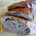 フランス人の店　ボー・スィエル - ＜2012年9月＞栗のパン